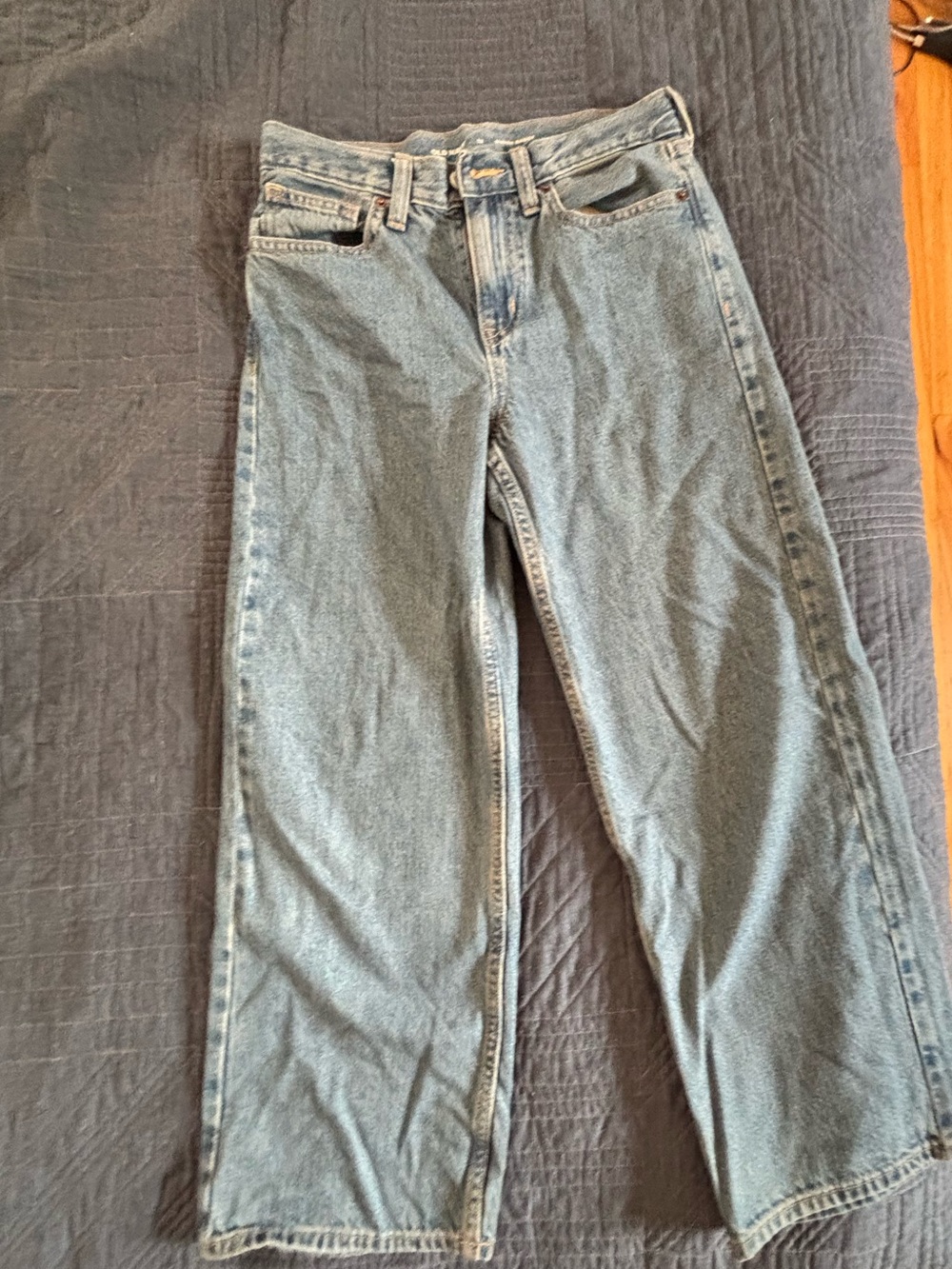 Old Navy Light Wash Wide-Leg High-Rise Jeans